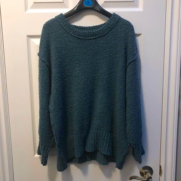 Cute BECOOL Turquoise (Blue/Green)Sweater with Fun Seam Detail on Back & Sleeves - Picture 5 of 13